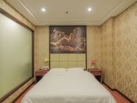 重庆合金商务酒店 - 高级大床房（无窗）