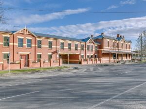 Lake Inn - Ballarat