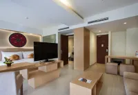 Sense Sunset Hotel Seminyak - balcón