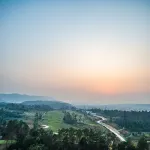 Four Points by Sheraton Chengdu, Pujiang Resort - Mountain view
