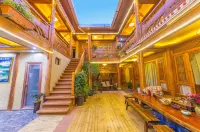Lijiang Nanyang Humanistic Exquisite Courtyard Inn