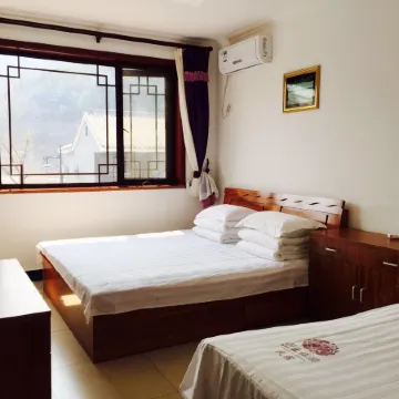 Beijing Simatai Spring Wind Changzhu Inn