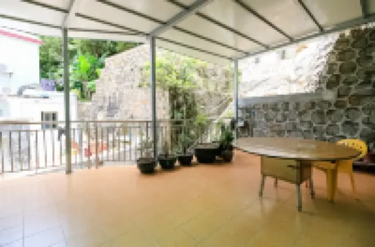 Aihaiwan No.1 Holiday House Hotels near Dong Ao Island