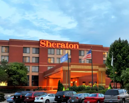Sheraton Minneapolis West Hotel Hotels in Minnetonka
