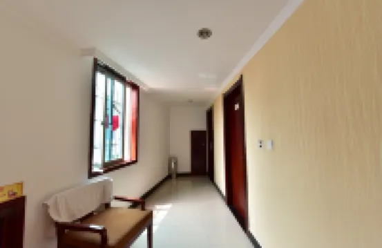 XINYUN   BUSINESS   HOTEL