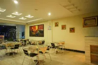 โรงแรมสกายวิว - พร้อมอาหารเช้า