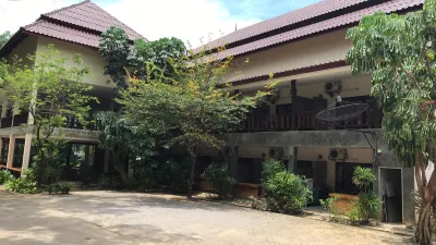 Krabi Klong Muang Bay Resort Hotel a Klong Muang Beach