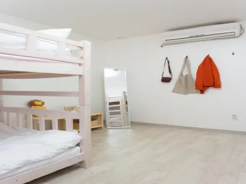 Hongik University Issue Seoul Guesthouse