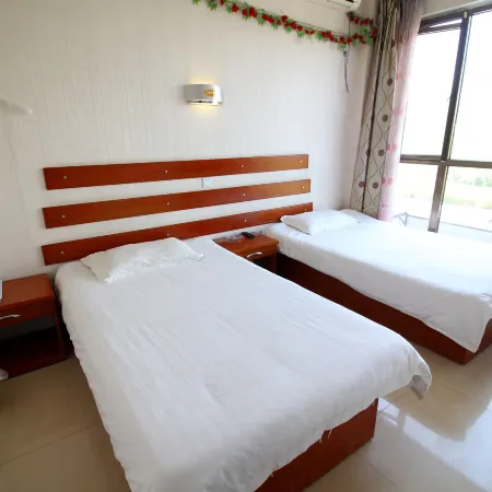 Longkou Junyue Hotel