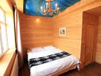 满洲里伏尔加河畔国际青年旅舍 - 俄式大床房