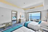 Ocean Rise Hotel - Parvekkeita