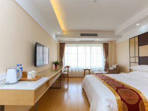 Home Inn Huaxuan Collection (Lu'an High-speed Railway Station)