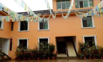 Yanyuan Visiting Marriage Bridge Impression Hotel