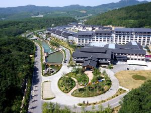 Dongquan Hot Spring Holiday Hotel