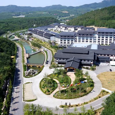 大連東泉温泉ホリデイホテル 浜海路周辺のホテル