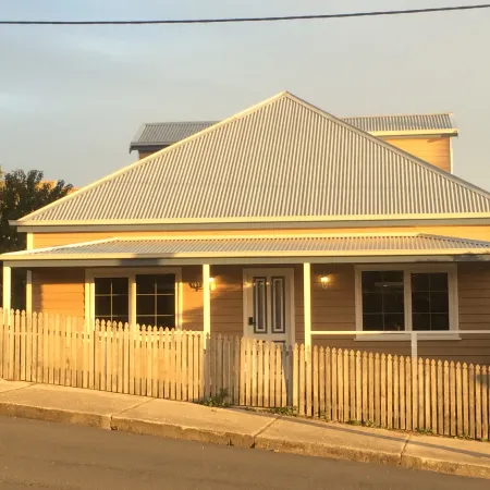 Noah's Stanley Luxury Bed and Breakfast