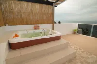 Lalaguna Villas Luxury Dive Resort and Spa - Hot Springs