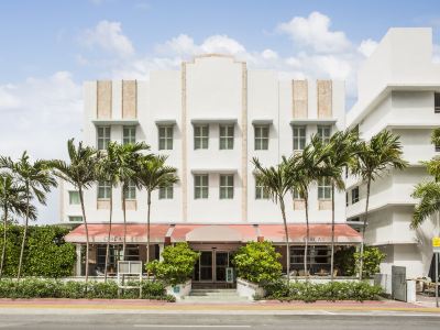 CIRCA 39 HOTEL by IHG