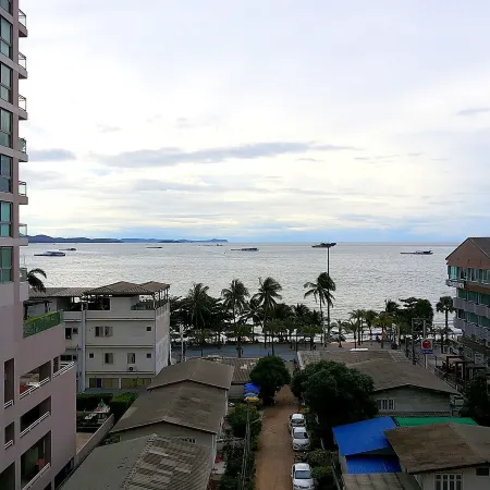 Mike Beach Resort Pattaya