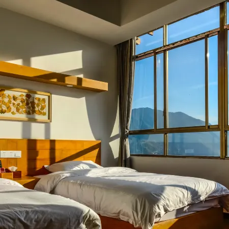 Travelling with Hostel Guilin Longji