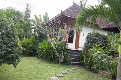 Frangipani Inn & Restaurant Hotels in Amed