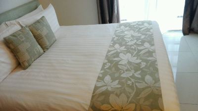 2ベッドルーム プレミア スイート パークロイヤル サービス スイート クアラルンプールの写真