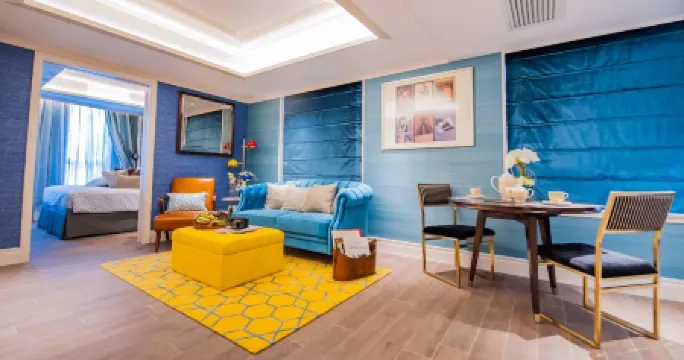 Hotel Madera Hollywood Отели рядом с достопримечательностью «Сёнвань»