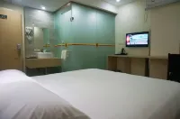 Super 8 Shanghai Dongjing Huanlegu Dongye Road Hotels in Shanghai