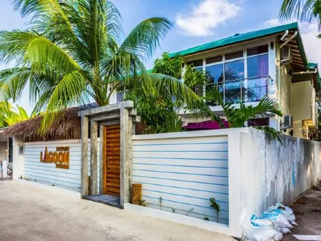 Shallow Lagoon Rasdhoo Отели рядом с достопримечательностью «Курамати»