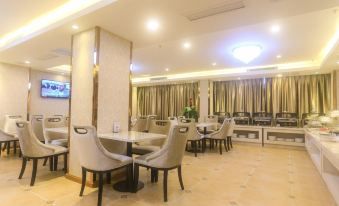 Vienna Hotel (Sanya Yalong Bay Qianguqing)