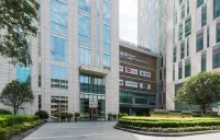 Sia Suites (Chengdu Tai Koo Li) Hotel a Hejiang Pavilion/Jiuyan Bridge Nearby Area