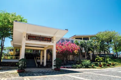 Lazi Beach Resort فنادق في لا غي