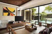 Berry Amour Romantic Villas