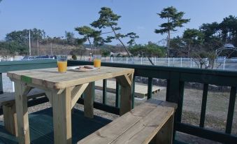Taean Paradok Pension