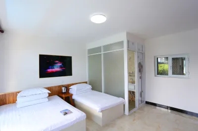 Nice Fashion Inn Hotels in North slope of Changbai Mountain