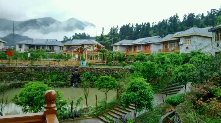 Jinggangshan Villas Отели рядом с достопримечательностью «Octagon House»