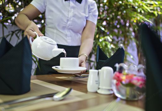 호이안 호텔 수영장 전경