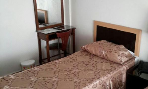 Golestan Hotel Tehran - Housity