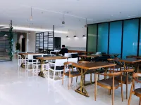 Wuxi Fengshe Boutique Hotel (Jiangnan University Taihu Scenery Belt Store) Hotels near Three Kingdoms City