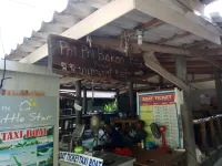 Phi Phi Ba Kao Bay Resort Hotels in Loh Ba Kao Bay
