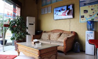 998 Business Hotel - Housity