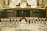 Zhengzhou Qianna Hotel Splendor Donglin Lake Hotels in Xingyang