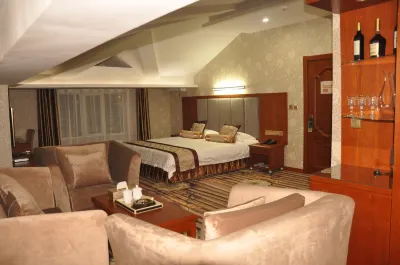 Manzhouli Yangjin Hotel Hôtels à proximité de : Zhamei Company Gymnasium