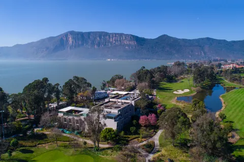 레이크뷰 골프 호텔 쿤밍