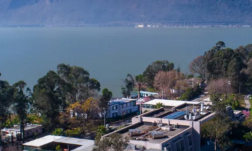 Lakeview Hotel