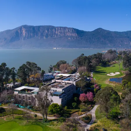 Lakeview Hotel