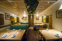 Minguo Hotel (Qingdao Catholic Church) Hotels in Qingdao