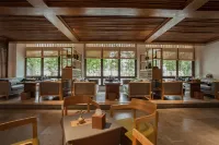 Pu Zhu Er Yin Chan Yi spa resort hotel