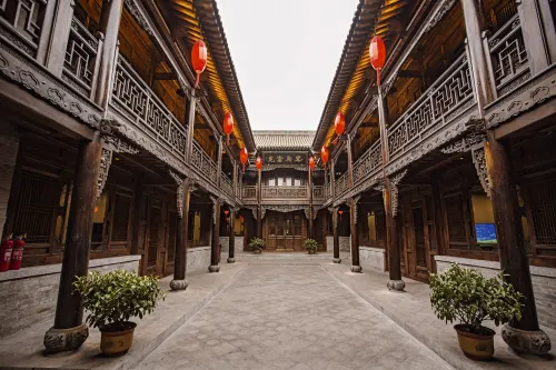 Xinlongmen Inn