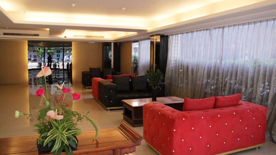 Taipei Crystal Hotel